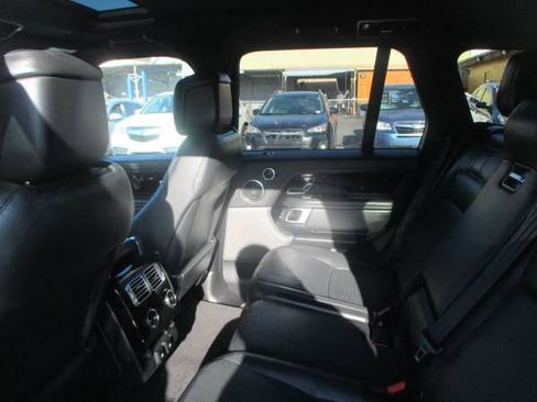 Used 2020 Land Rover Range Rover HSE AWD/4WD image 13
