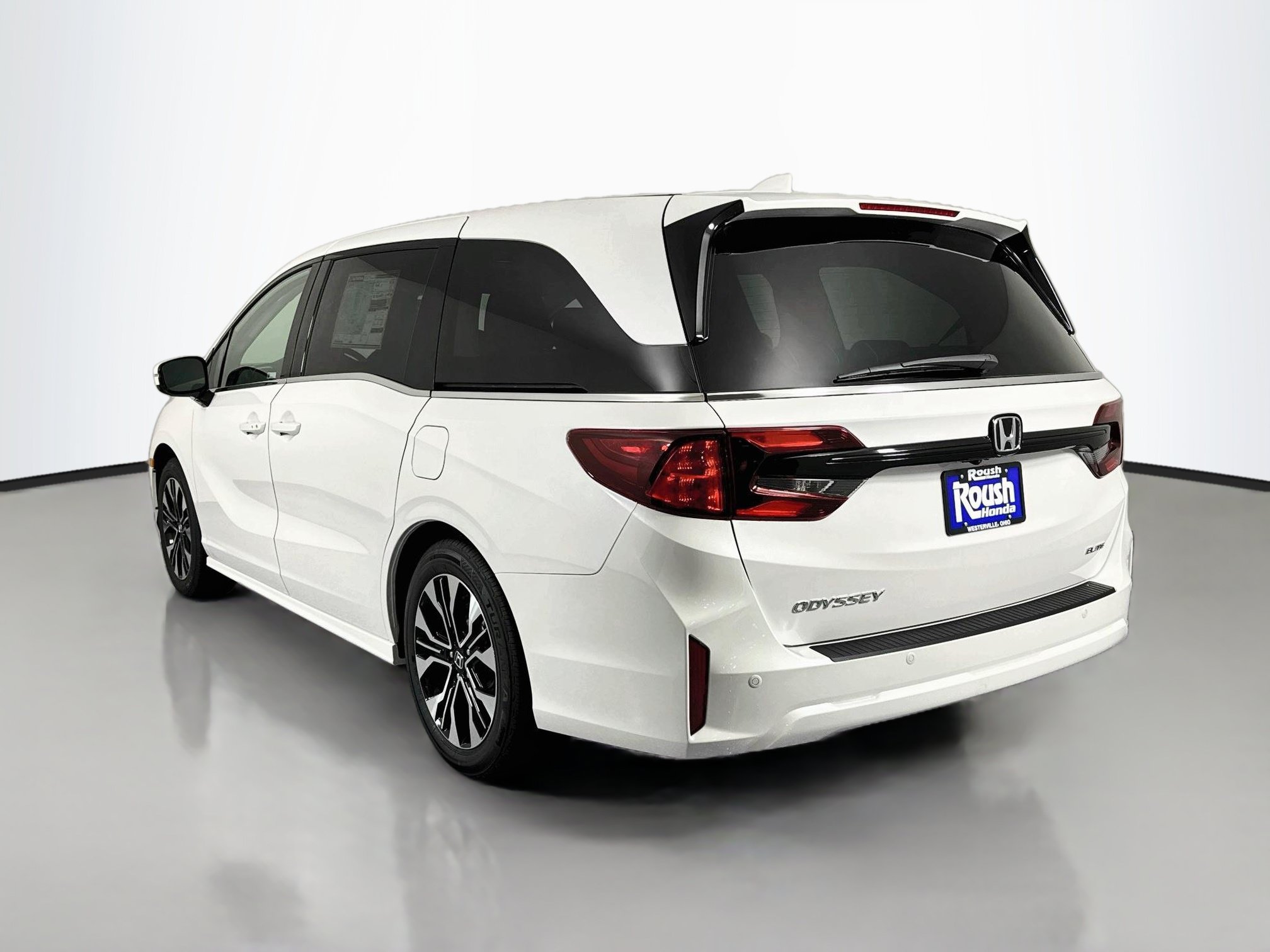 New 2027 Honda Odyssey Elite image 7