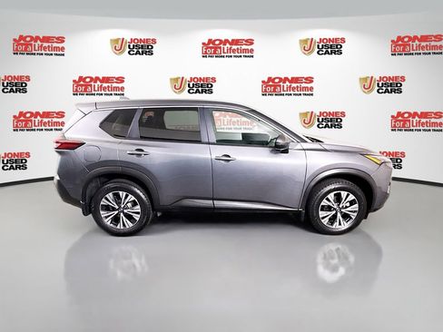 Used 2022 Nissan Rogue SV FWD image 15