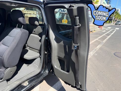 Used 2019 Nissan Frontier S RWD image 9