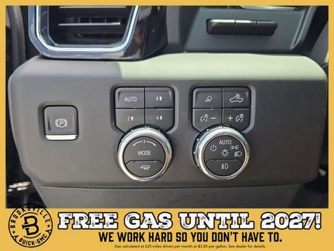 New 2026 GMC Sierra 2500 Denali Ultimate w/ LPO, Black Badging Package AWD/4WD image 24