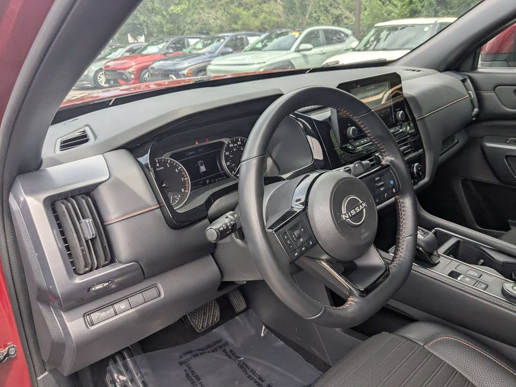 Used 2023 Nissan Pathfinder Rock Creek AWD/4WD image 10