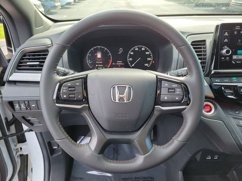 Certified 2025 Honda Odyssey Sport-L image 26