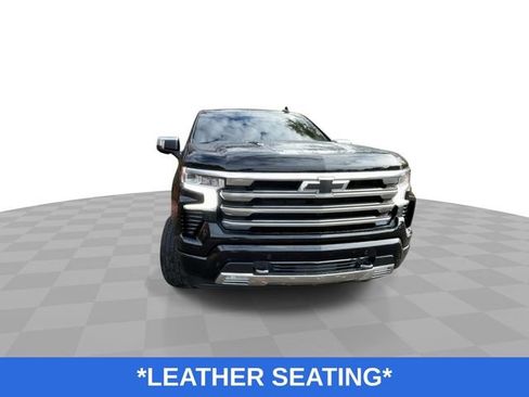 Used 2025 Chevrolet Silverado 1500 High Country image 4
