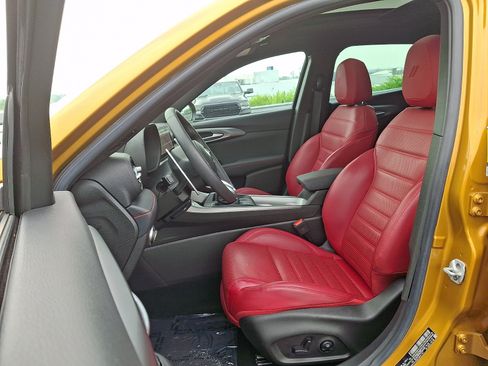 Certified 2024 Dodge Hornet R/T Plus w/ R/T Blacktop Package AWD/4WD image 13