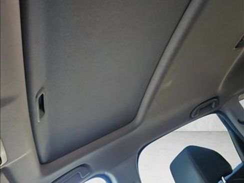 Used 2017 Honda CR-V EX image 15