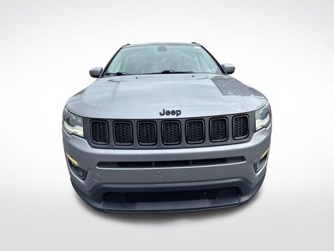 Used 2019 Jeep Compass Latitude AWD/4WD image 9