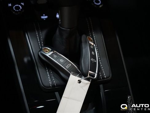 Used 2022 Porsche 911 GT3 RWD image 35