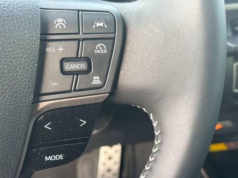 Used 2026 Toyota Camry SE image 28