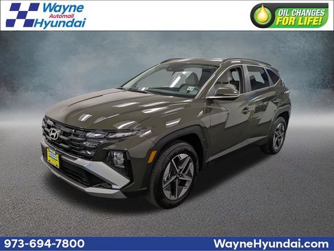 Used 2025 Hyundai Tucson SEL AWD/4WD image 1