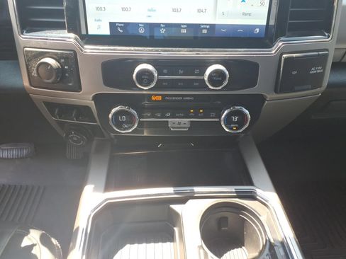 Used 2022 Ford F250 Lariat w/ FX4 Off-Road Package AWD/4WD image 24