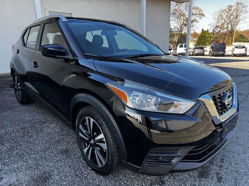 Used 2020 Nissan Kicks SV image 7