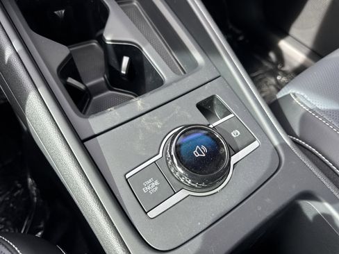 New 2026 Volkswagen Tiguan SE FWD image 24