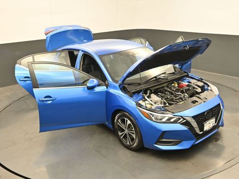 Certified 2022 Nissan Sentra SV image 38