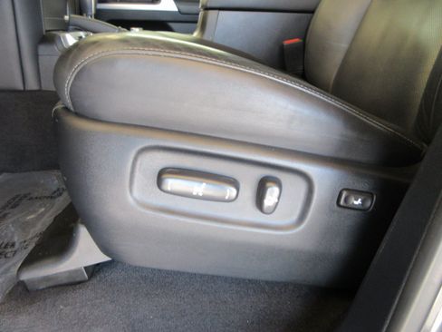Used 2021 Toyota Land Cruiser AWD/4WD image 36