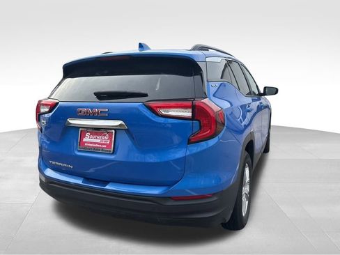 Certified 2024 GMC Terrain SLE w/ Driver Convenience Package image 22