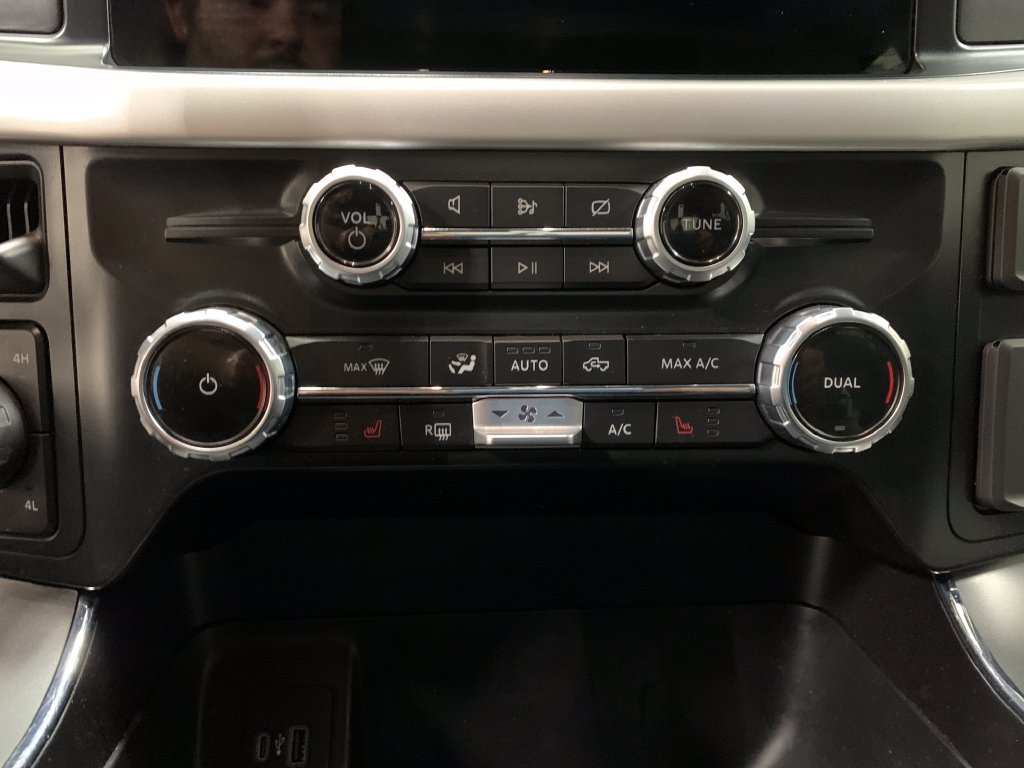 Used 2022 Ford F150 XLT w/ Equipment Group 302A High AWD/4WD image 26