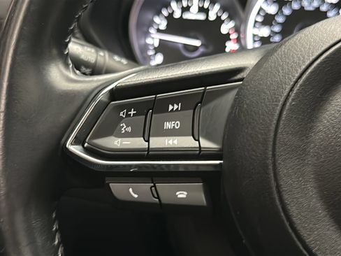Used 2017 MAZDA CX-5 Touring w/ Preferred Equipment Package AWD/4WD image 24
