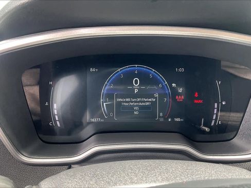 Used 2025 Toyota Corolla Cross XLE FWD image 25