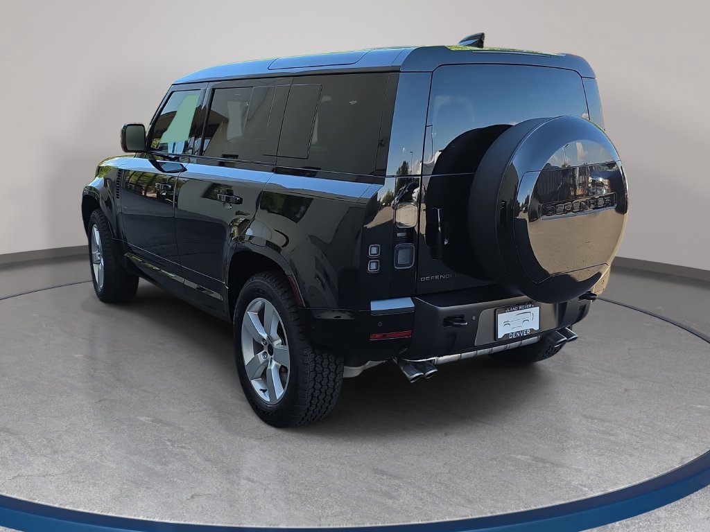 New 2026 Land Rover Defender 110 X-Dynamic SE AWD/4WD image 7