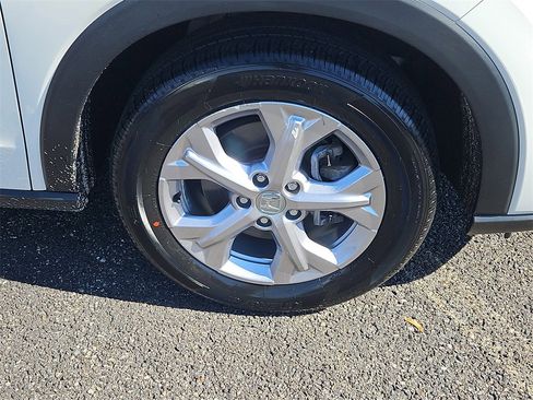 Certified 2023 Honda HR-V LX image 10