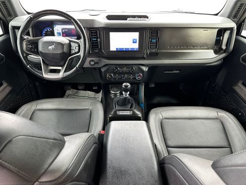 Used 2021 Ford Bronco Black Diamond image 12