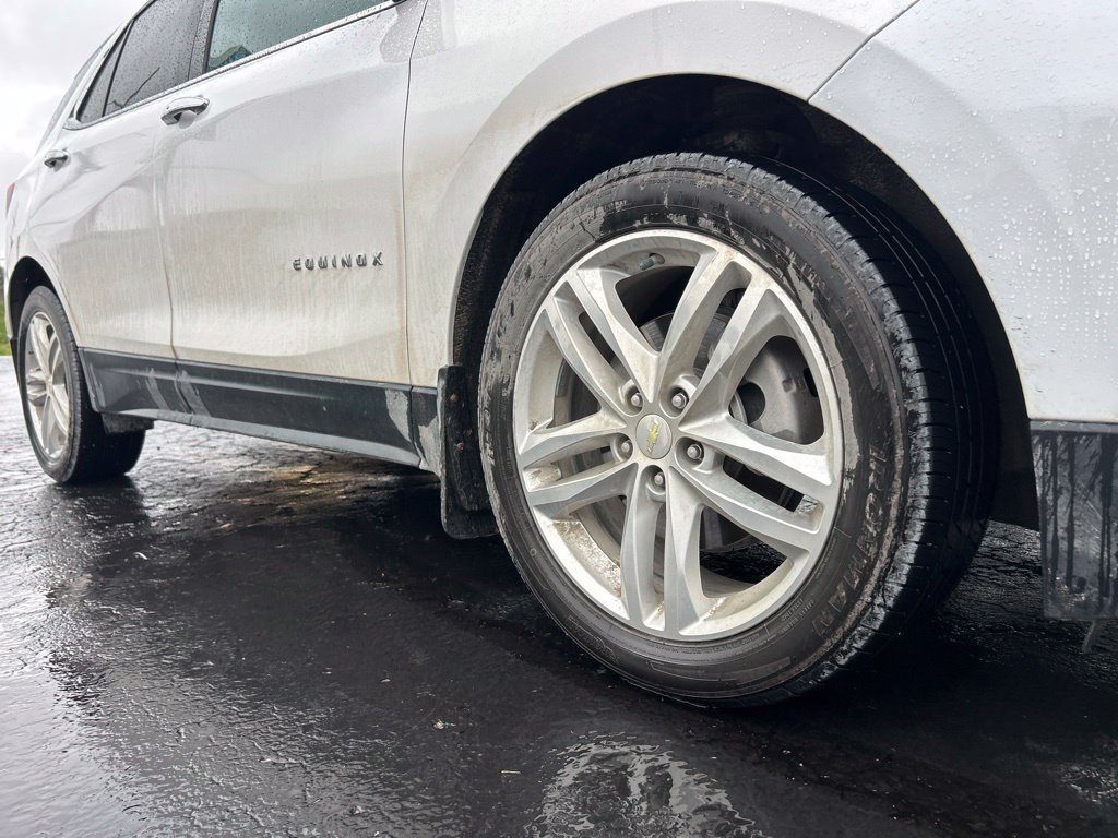 Used 2019 Chevrolet Equinox Premier AWD/4WD image 9