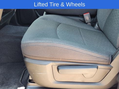 New 2025 RAM 2500 Tradesman image 25