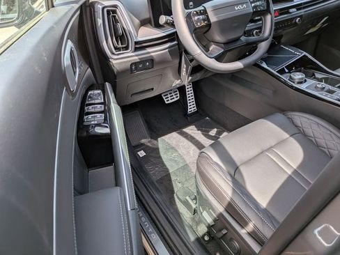 New 2026 Kia Sorento SX Prestige AWD/4WD image 12