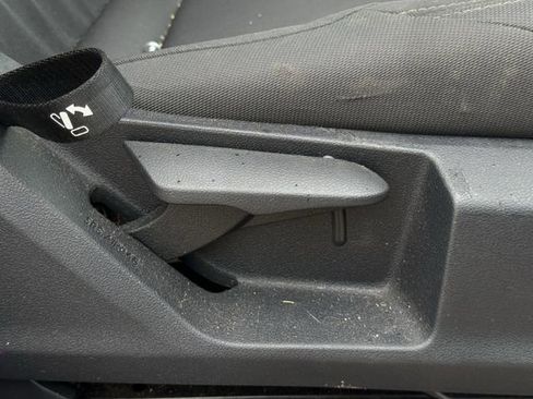 Used 2024 Toyota Tacoma SR RWD image 27