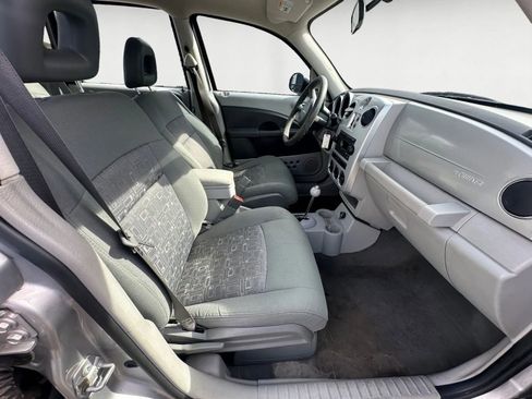 Used 2009 Chrysler PT Cruiser image 15