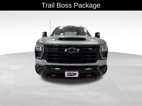 Certified 2025 Chevrolet Silverado 2500 LTZ w/ Trail Boss Package AWD/4WD image 9