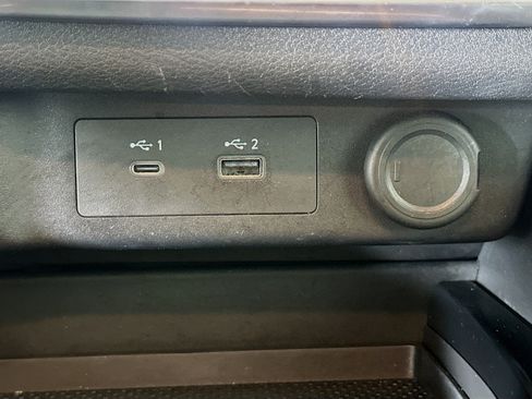 Used 2023 Nissan Rogue SV FWD image 25