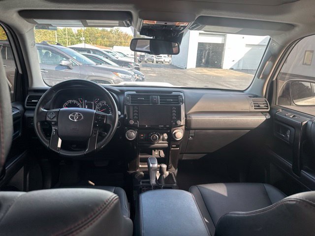 Used 2024 Toyota 4Runner TRD Off-Road Premium w/ Moonroof Package AWD/4WD image 10