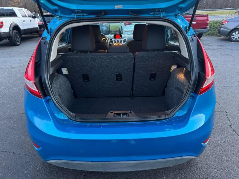 Used 2012 Ford Fiesta SE FWD image 21