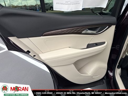 Used 2023 Buick Envision Avenir image 26