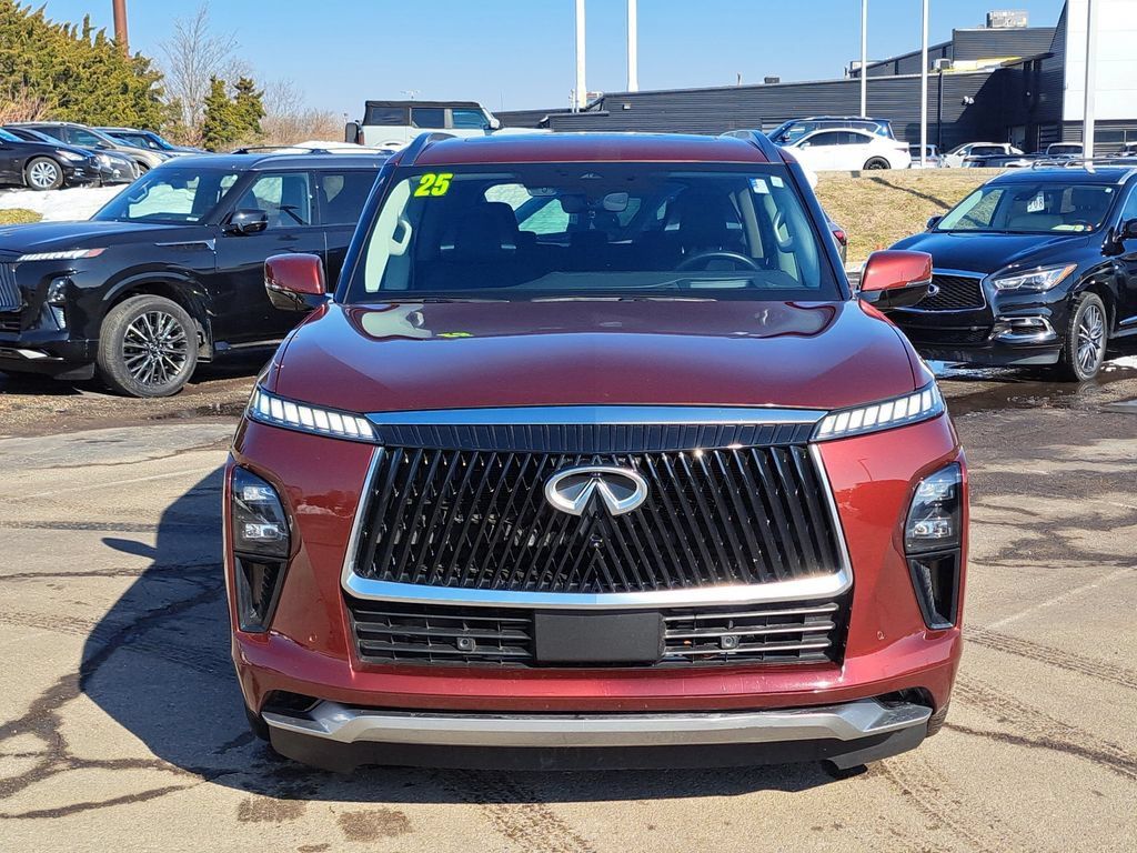 Used 2025 INFINITI QX80 Sensory AWD/4WD image 8