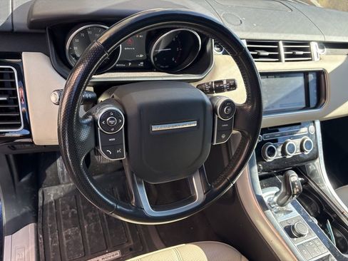 Used 2016 Land Rover Range Rover Sport HSE image 14