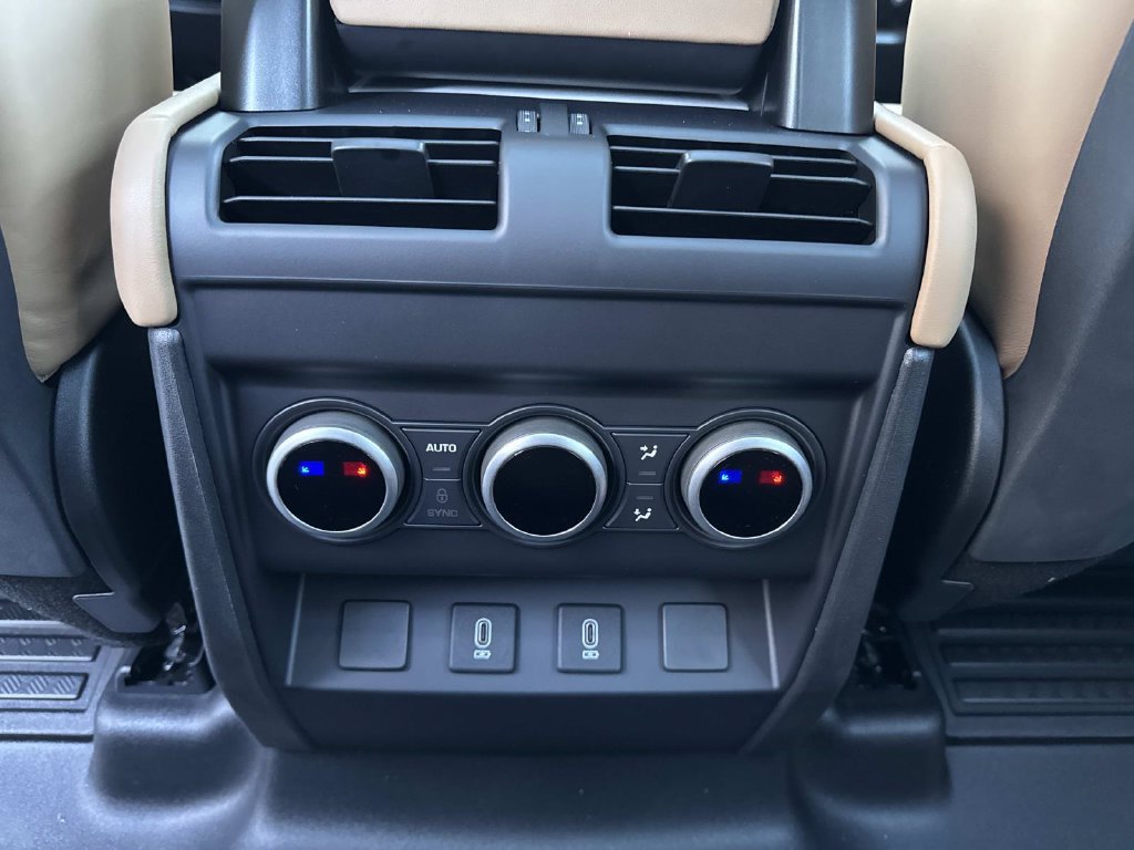 New 2026 Land Rover Defender 110 S AWD/4WD image 17