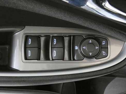 Used 2024 Chevrolet Malibu LT image 18