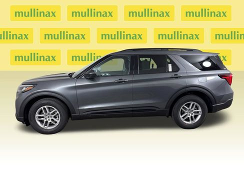 New 2026 Ford Explorer Active RWD image 12