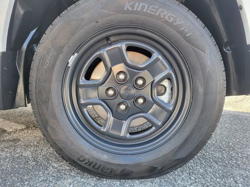 Used 2014 Jeep Patriot Sport FWD image 10