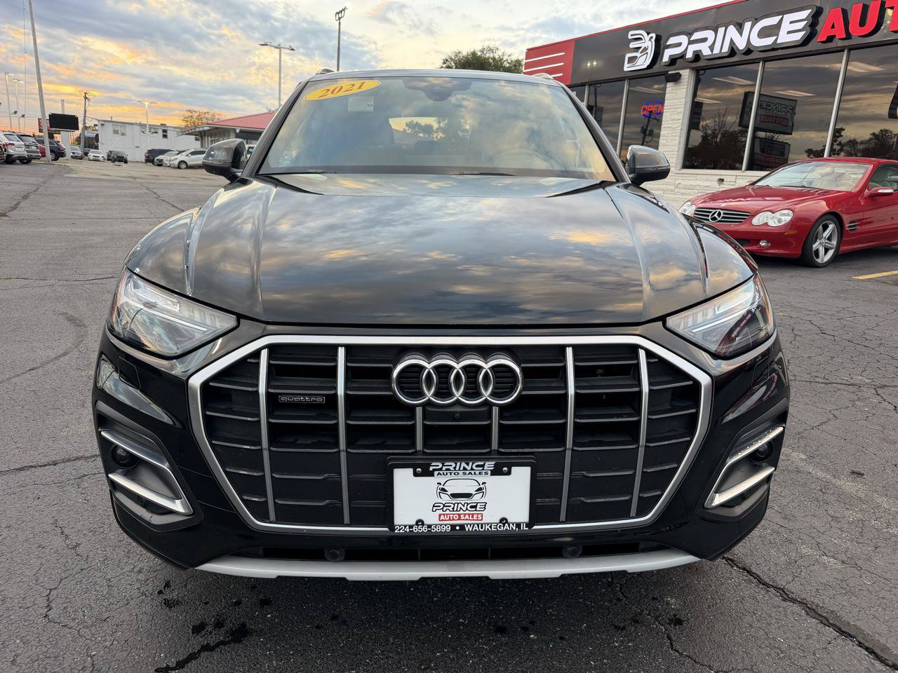 Used 2021 Audi Q5 Prestige w/ Prestige Package AWD/4WD image 2