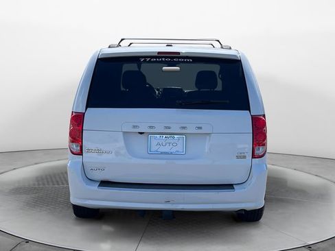 Used 2019 Dodge Grand Caravan GT FWD image 4