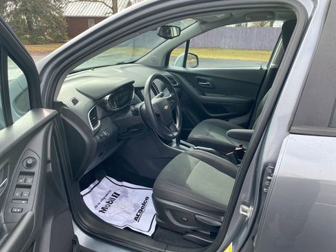 Used 2020 Chevrolet Trax LS w/ Tint and Cruise Package image 22