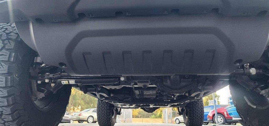Used 2022 Jeep Wrangler Rubicon w/ LED Lighting Group AWD/4WD image 9