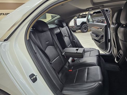 Used 2019 Cadillac CTS Luxury image 22