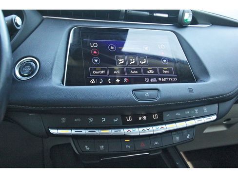 Used 2020 Cadillac XT4 Premium Luxury image 10