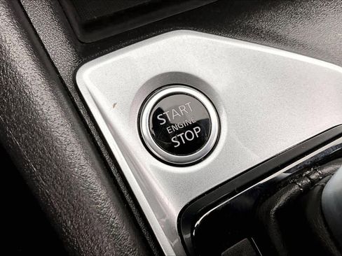 Used 2025 Nissan Altima 2.5 SV image 35