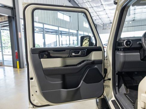 Used 2025 INEOS Grenadier AWD/4WD image 28